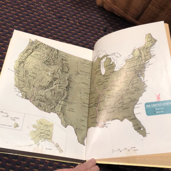 Webster s New World Dictionary of the American Language - Picture 15 of 16